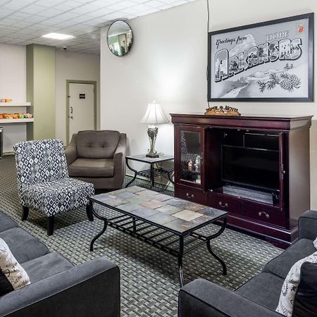 Hotel Super 8 By Wyndham Hope Extérieur photo