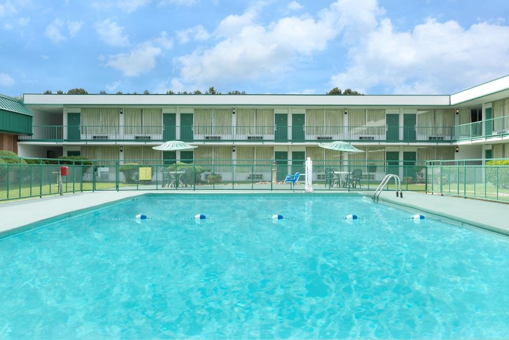 Hotel Super 8 By Wyndham Hope Extérieur photo